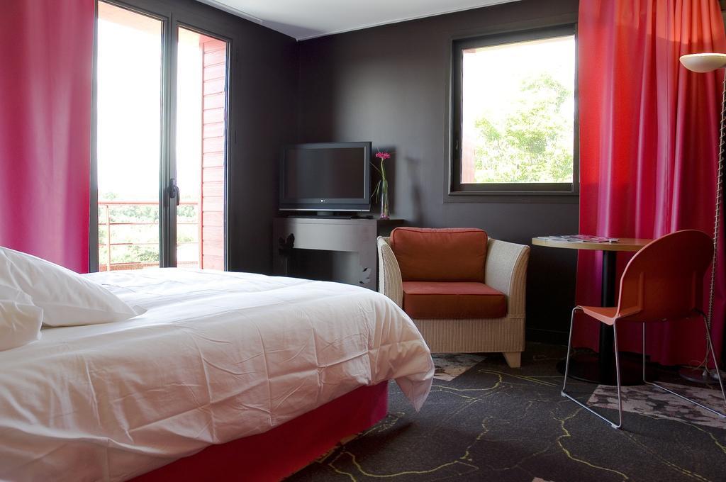Logis Auberge De La Foret Le Gâvre Kültér fotó